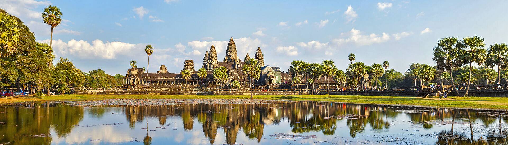 Angkor Wat, die größte Tempelanlage der Welt, in Kambodscha. Beste Reisezeit: Trockenzeit (November bis April)