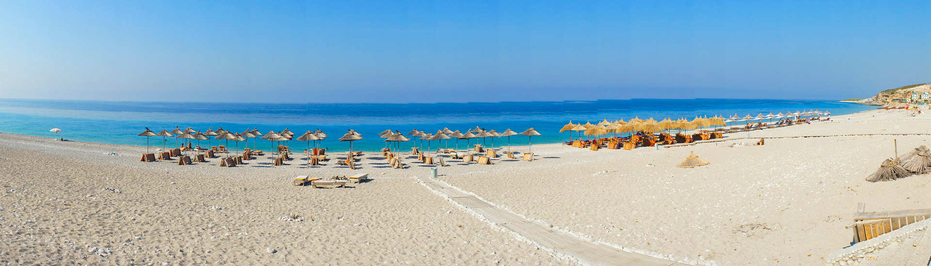 Dhermi Beach in Albanien – Perfekter Ort für einen Strandurlaub