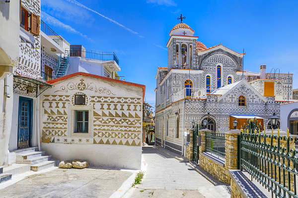 Traditionelle Häuser in der Altstadt von Pyrgi auf Chios, Griechenland