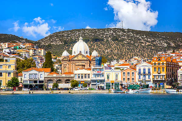 Kathedrale Agios in Mytilini mit beeindruckender Architektur