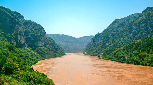 In der Xiling Schlucht wurde der Drei Schluchten Staudamm in China gebaut
