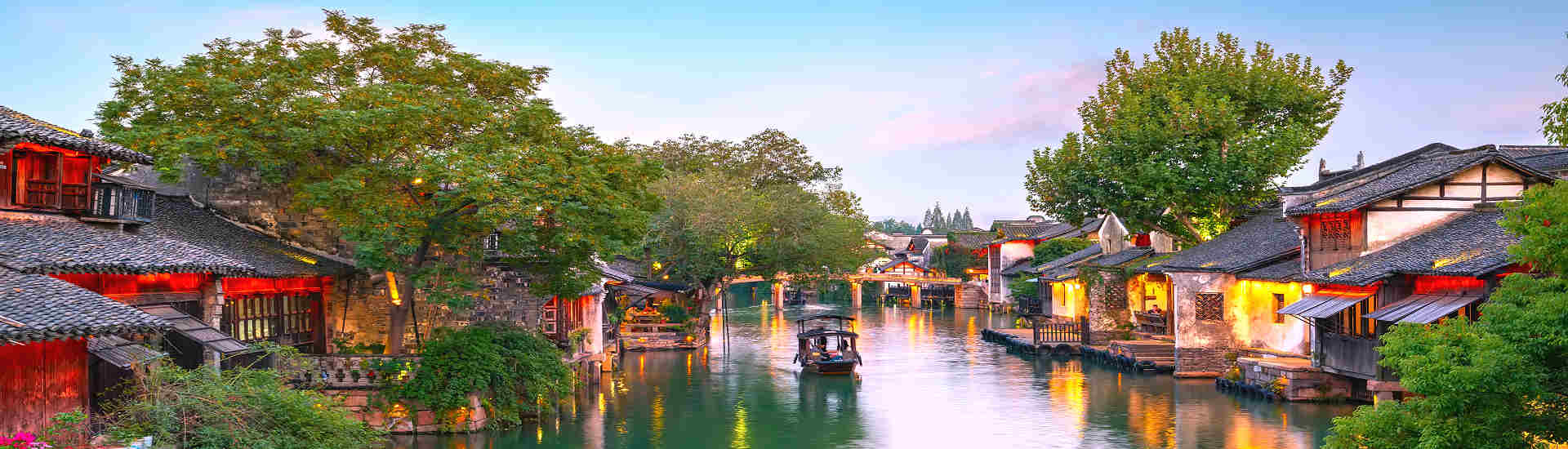 Bild eines malerischen Wasserdorfes in China – Wuzhen, ein Ort voller Charme und Geschichte