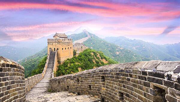 Erkunden Sie die majestätische Große Mauer in China