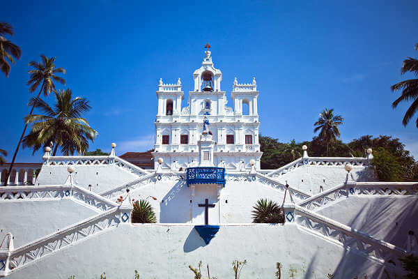 Die Panaji Kirche wurde im portugiesischen Kolonialstil erbaut