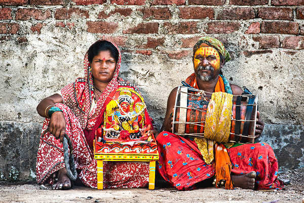Bild von Straßenmusikern in Mumbai - Entdecken Sie auf Ihrer Indien Reise die lokale Kultur