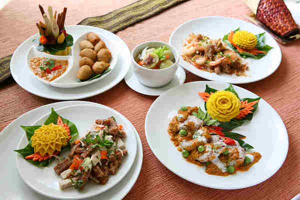 Kulinarische Reise durch die Vielfalt Sri Lankas