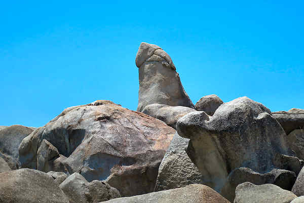 Entdecken Sie die atemberaubenden Hin Ta Hin Yai Felsen auf Koh Samui