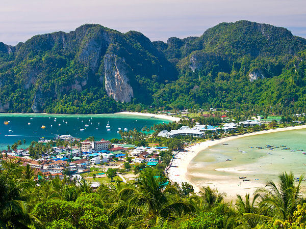 Entdecken Sie die kleinen Inseln in der Andamanen See von Thailand