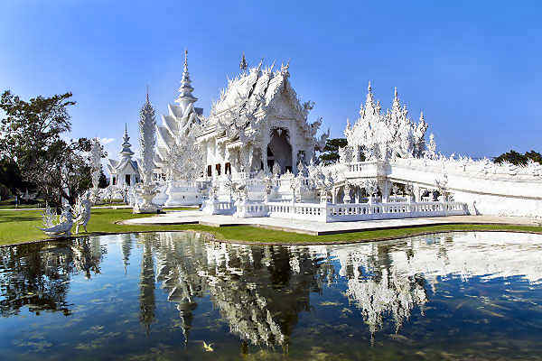 Der weiße Tempel von Chiang Rai - Wat Rong Khun Nordthailands Sehenswürdigkeit