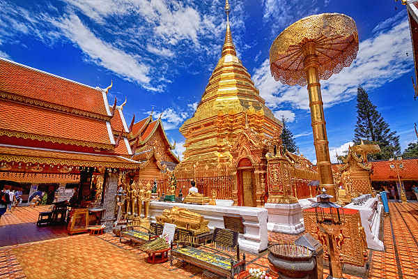Bild des buddhistischen Tempel Wat Phra That Doi Suthep in Chiang Mai, Thailand