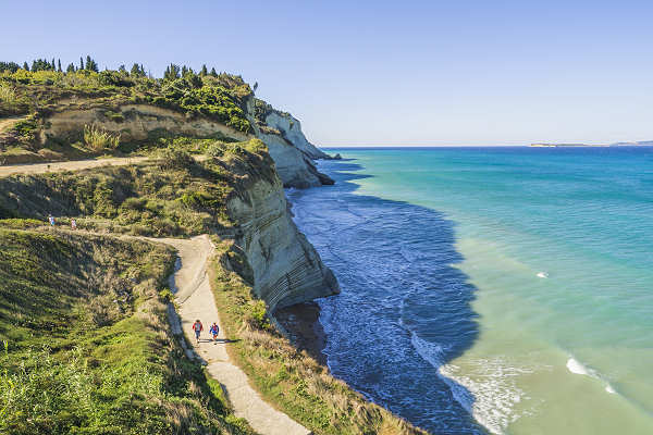 Wanderung auf dem Korfu Trail – Natur pur Wanderung auf dem Korfu Trail – Olivenhaine und Natur auf Korfu