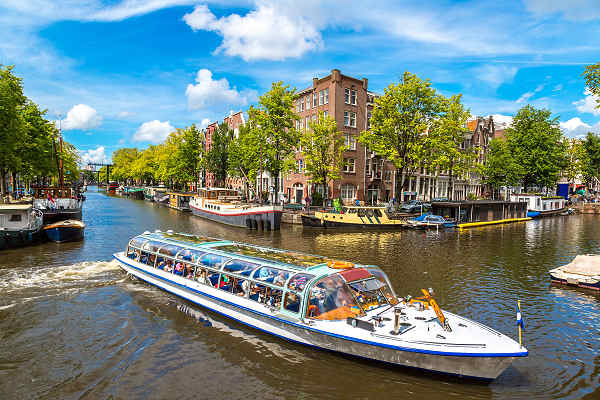 Erkunden Sie Amsterdam auf einer unvergesslichen Schiffsreise durch die Grachten
