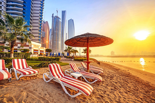 Die beste Reisezeit für Abu Dhabi sind die Monate von November bis März