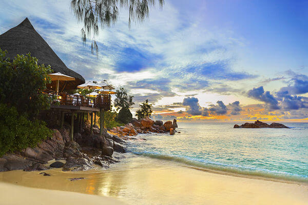 Mahé ist die größte Insel der Seychellen