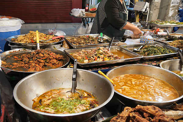 Streetfood in Asien – kulinarische Vielfalt für jeden Geschmack.